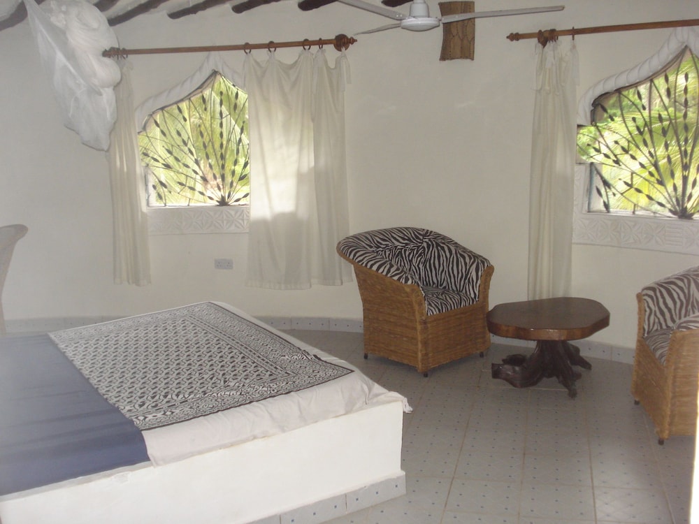 Coconut Beach Apartments