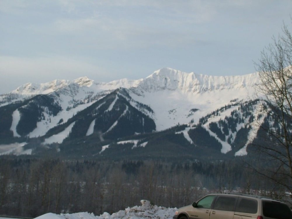 Escape Away Fernie