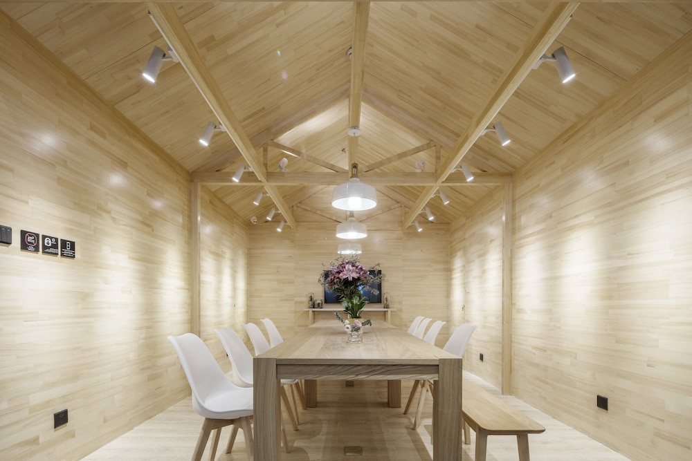 IFOREST Hotel (Shanghai Flagship Store)