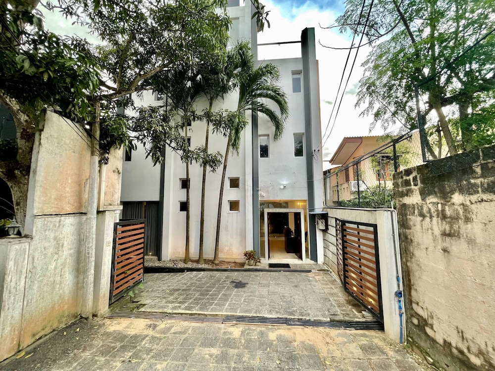 Lavinia Villa