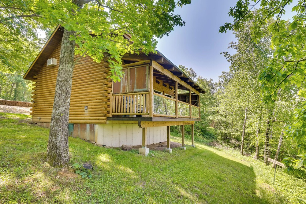 'pine Knob' Cabin w/ Snowy Bluff Views in Mindoro!