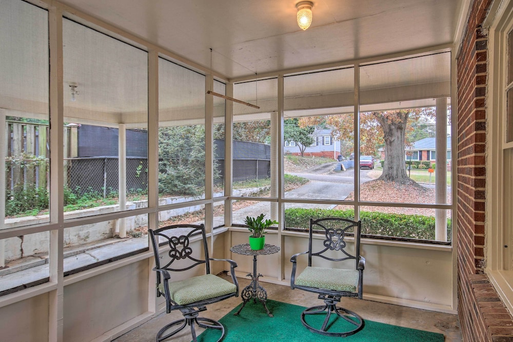 Cheery House, 0.3 Mi to Augusta National Golf