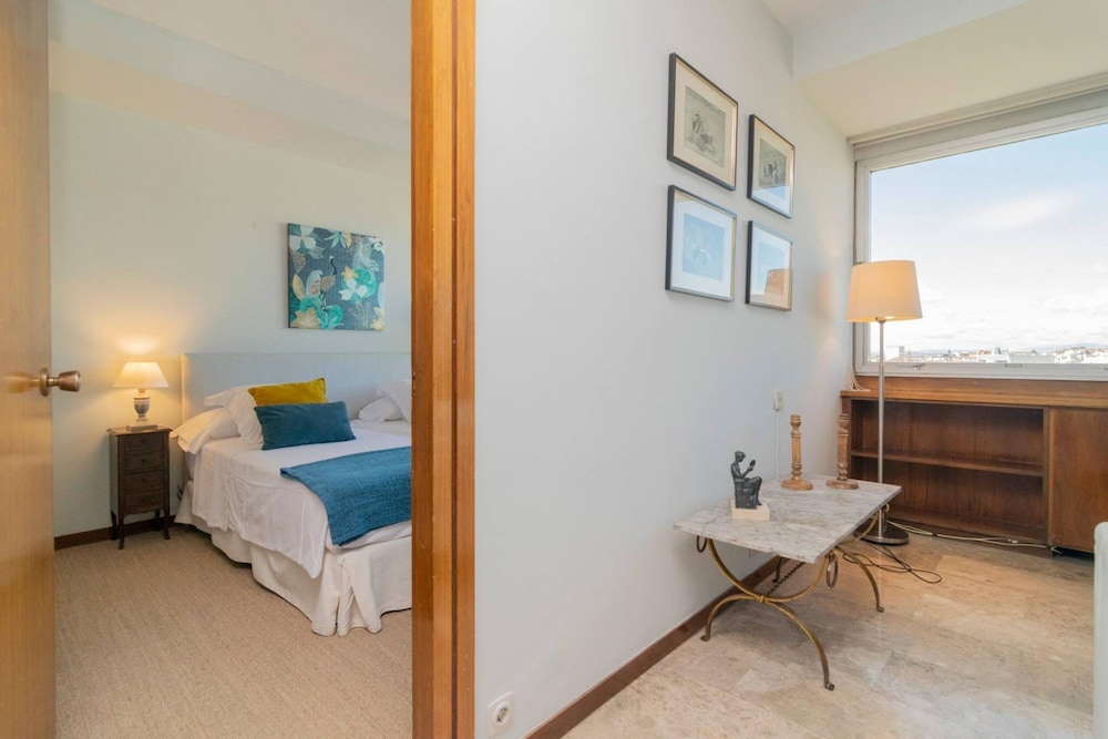 Colon 819 in Madrid With 1 Bedrooms and 1 Bathrooms