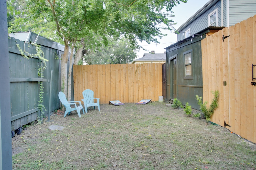 Nola Gem: 3 Mi to French Quarter