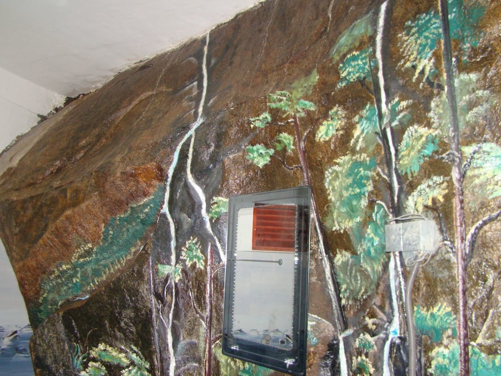 Ella River House