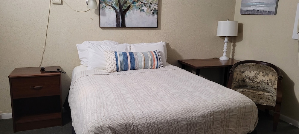 Stay Inn Oklahoma at Turner Falls view 2