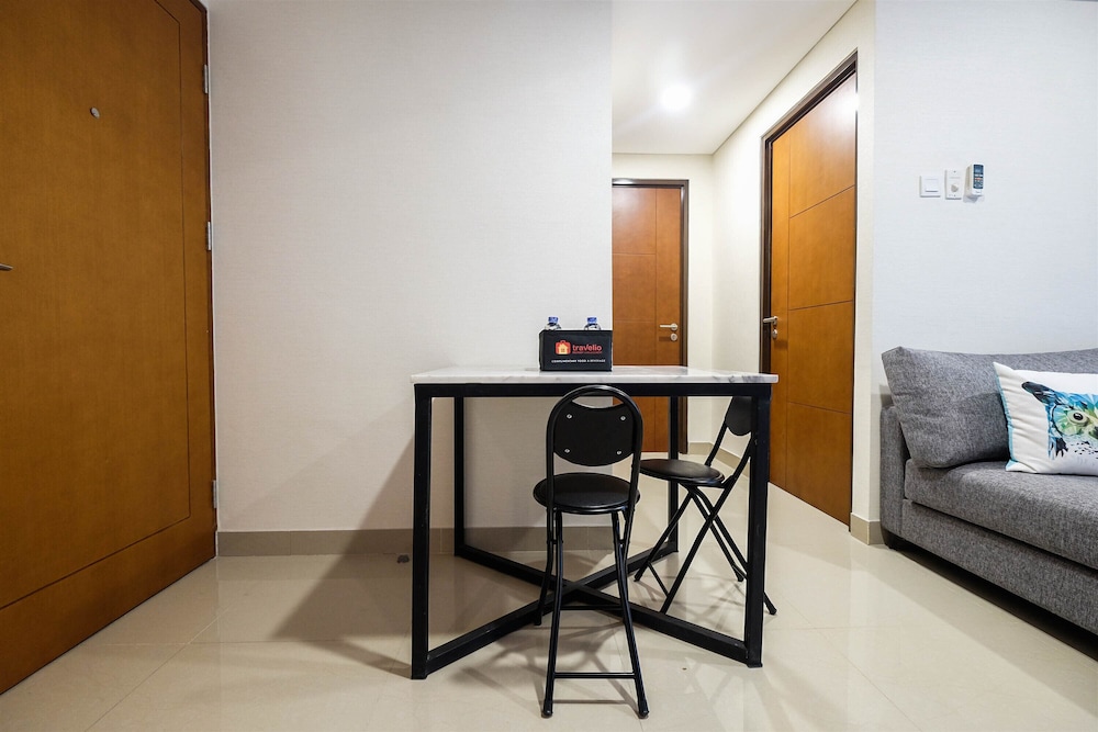 Relaxing 2BR Apartment Royal Olive Residence view 5