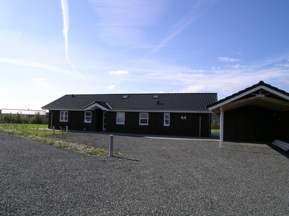 Photo 38