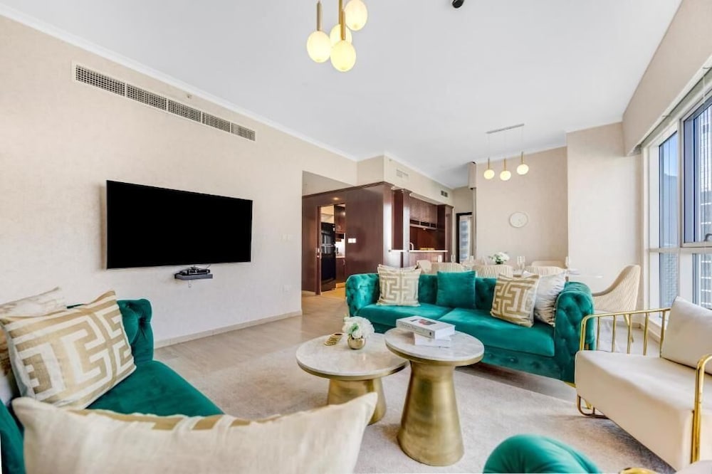 Durrani Homes - Grandiose 5BR Besides Dubai Mall with Burjkhalifa and Fountain view