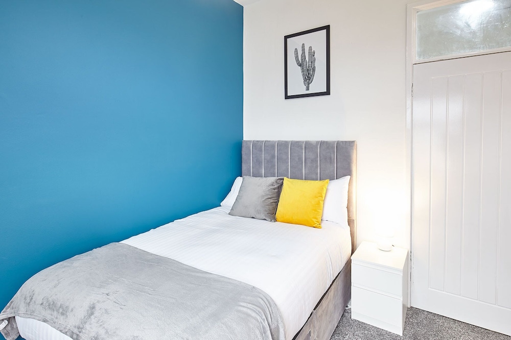 Host Stay 58 Dilston Road view 2