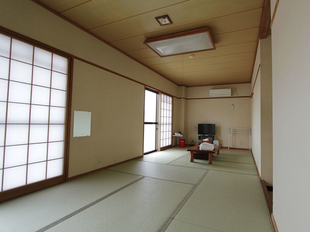 Minshuku Takesugi