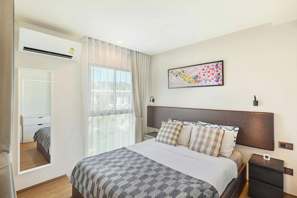 One bedroom Condo in Title V Condo 310