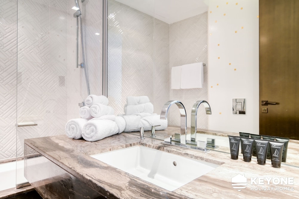 KOHH - 3BR in DAMAC Heights