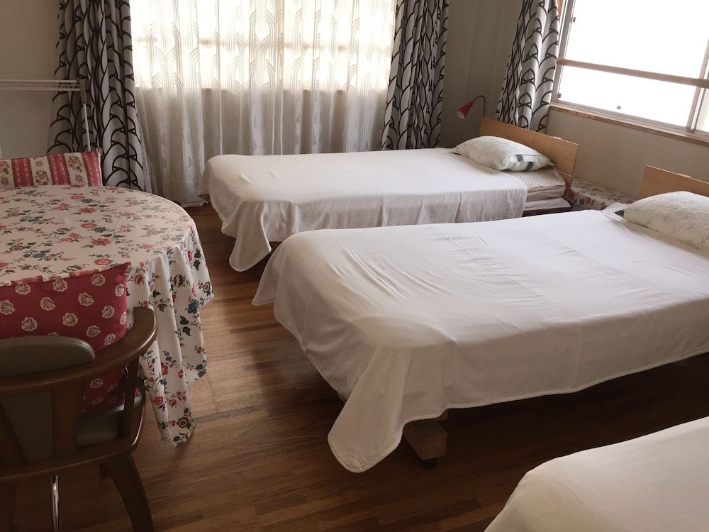 Ladies Inn moTomachi - Caters to Women