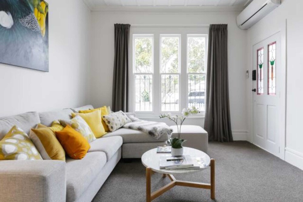 Light-filled Renovated Villa, Walk to Ponsonby Road view 3