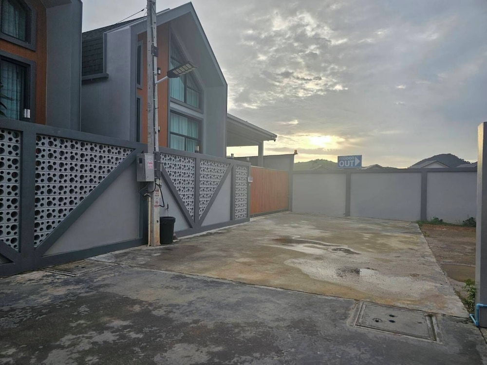The Tropical Pool Villa Ao Nang