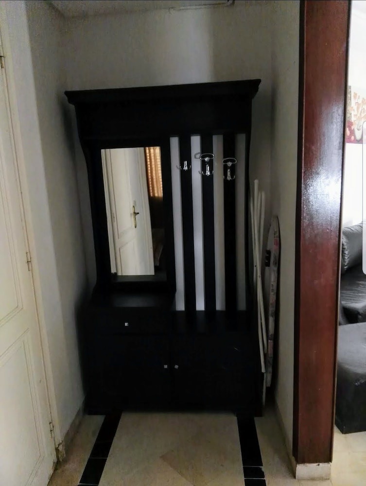 El hana apartments