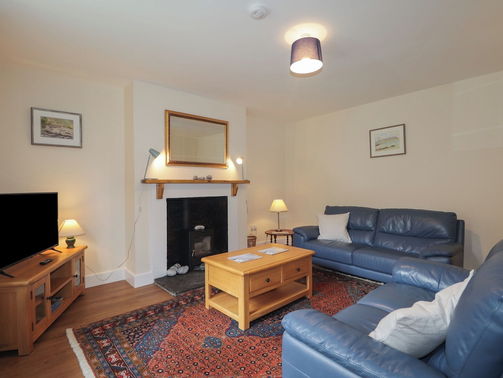 Gunroom Cottage