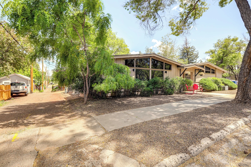 Welcoming Flagstaff Condo < 1 Mi to Downtown! view 5
