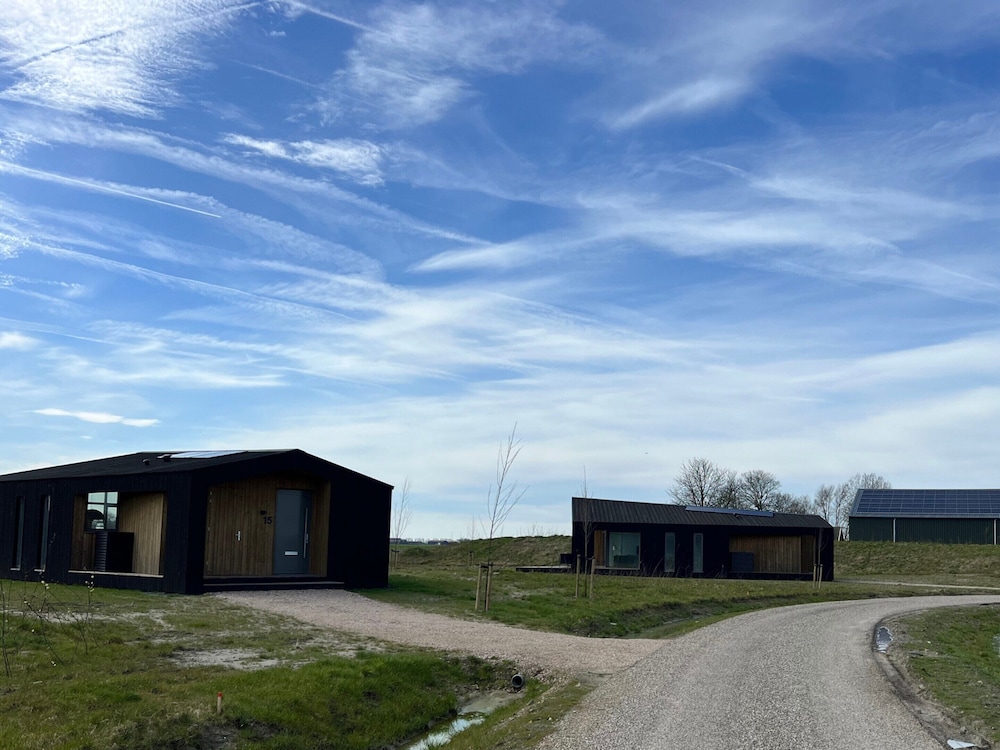 Holiday Home in Wissenkerke With Garden