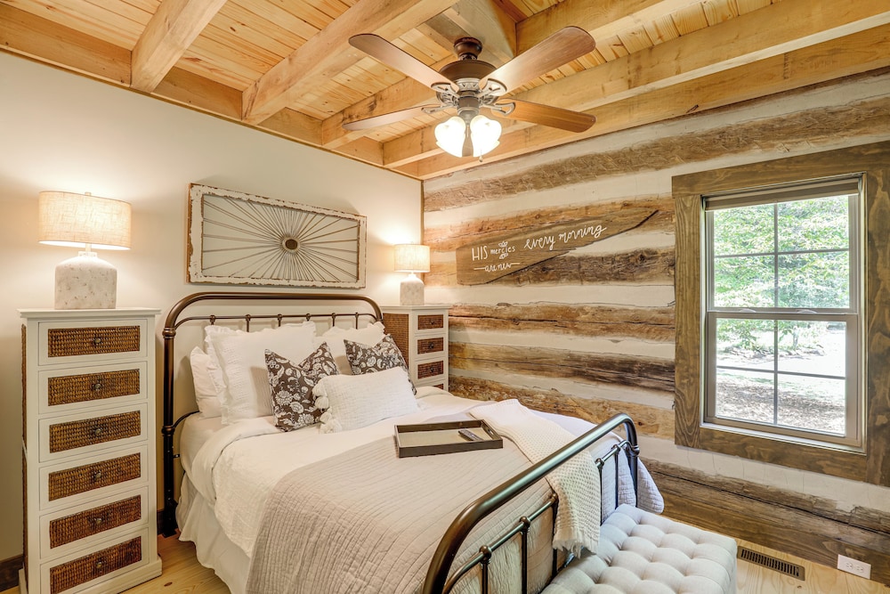 Hike, Leaf Peep & More: Sleek Cabin in Weaverville