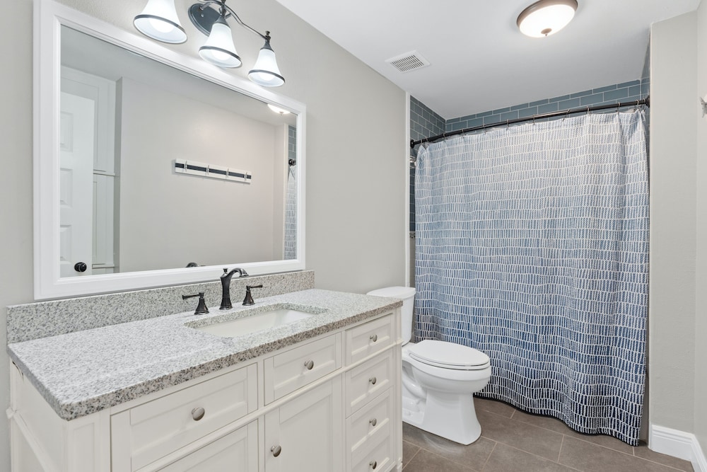 Calypso Beach Resort by Panhandle Getaways