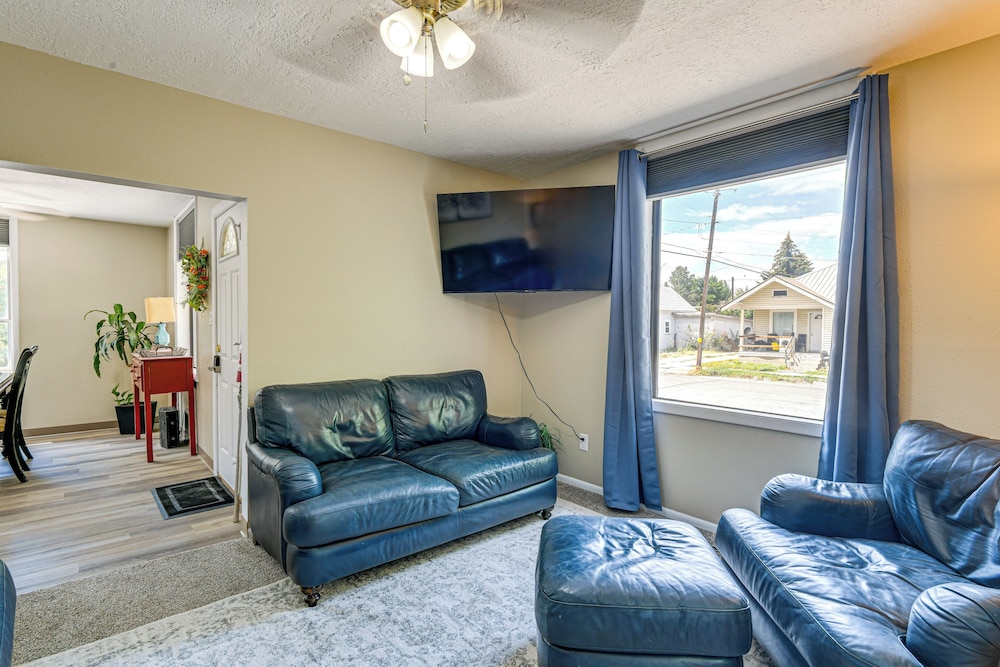 17 Mi to Bear Lake: Lovely Family Home!