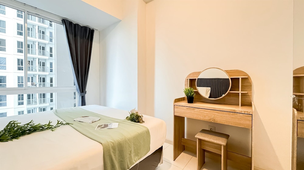 Modern 2Br Apartment Near Tokyo Hub At Tokyo Riverside Pik 2