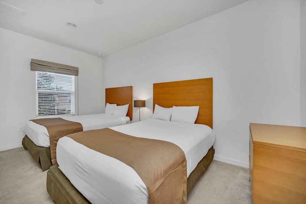 Regal Oaks 2bed Vacation Home in Kissimmee