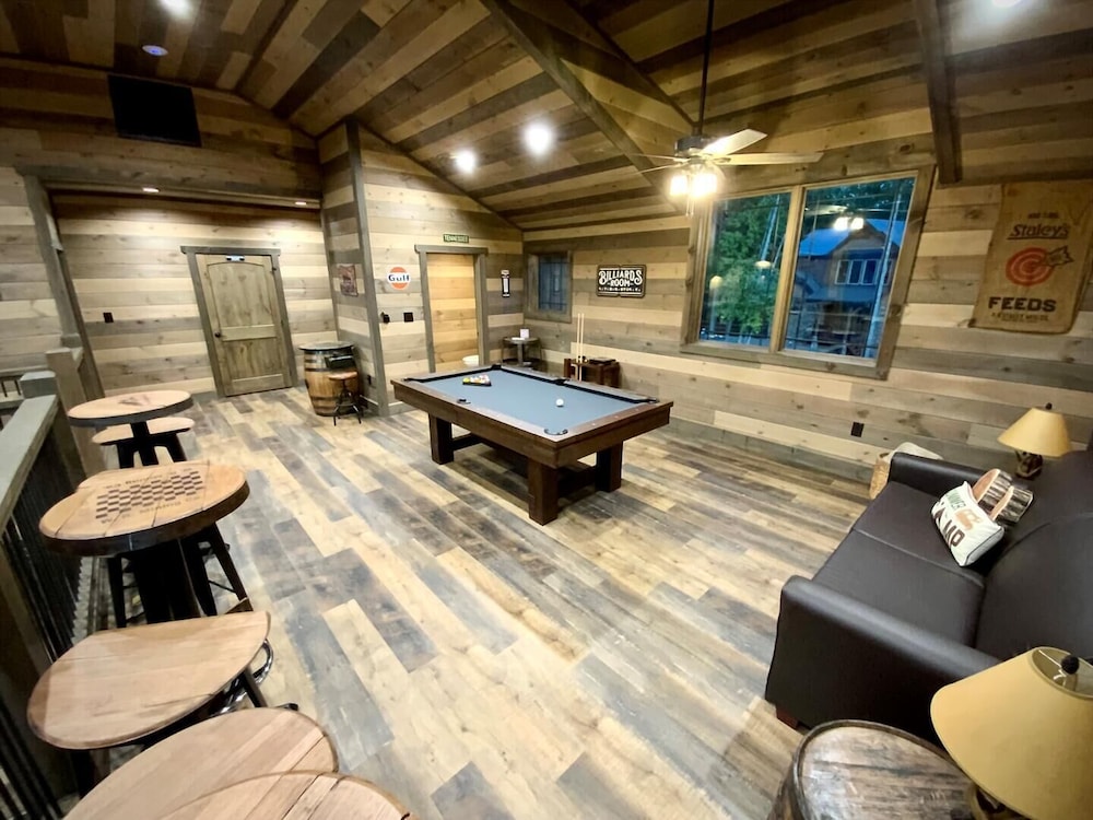 Coal Camp Lodge