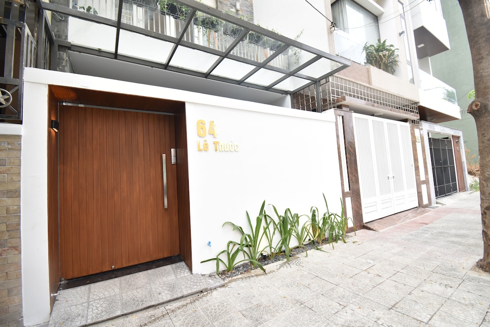 Linh House