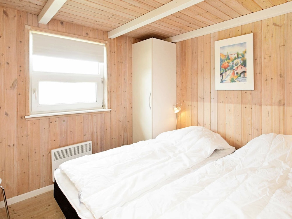 Ideal Holiday Home in Hirtshals Denmark With Whirlpool view 4