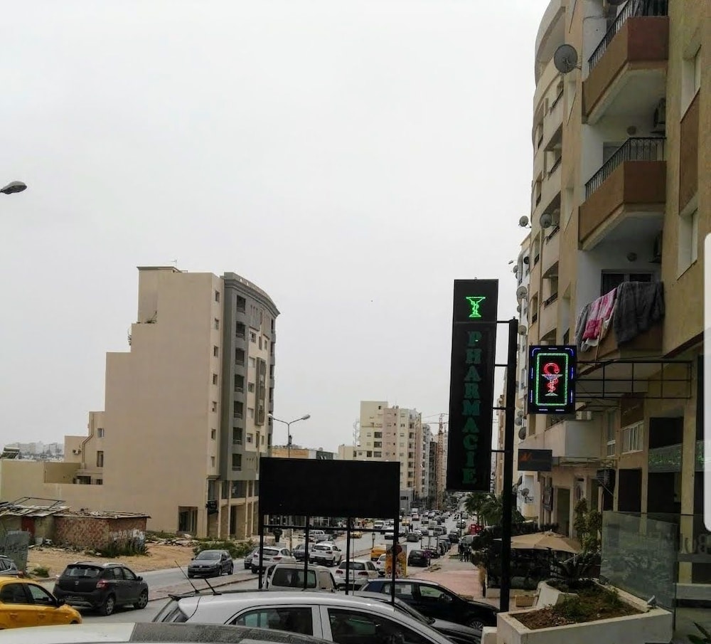 El hana apartments