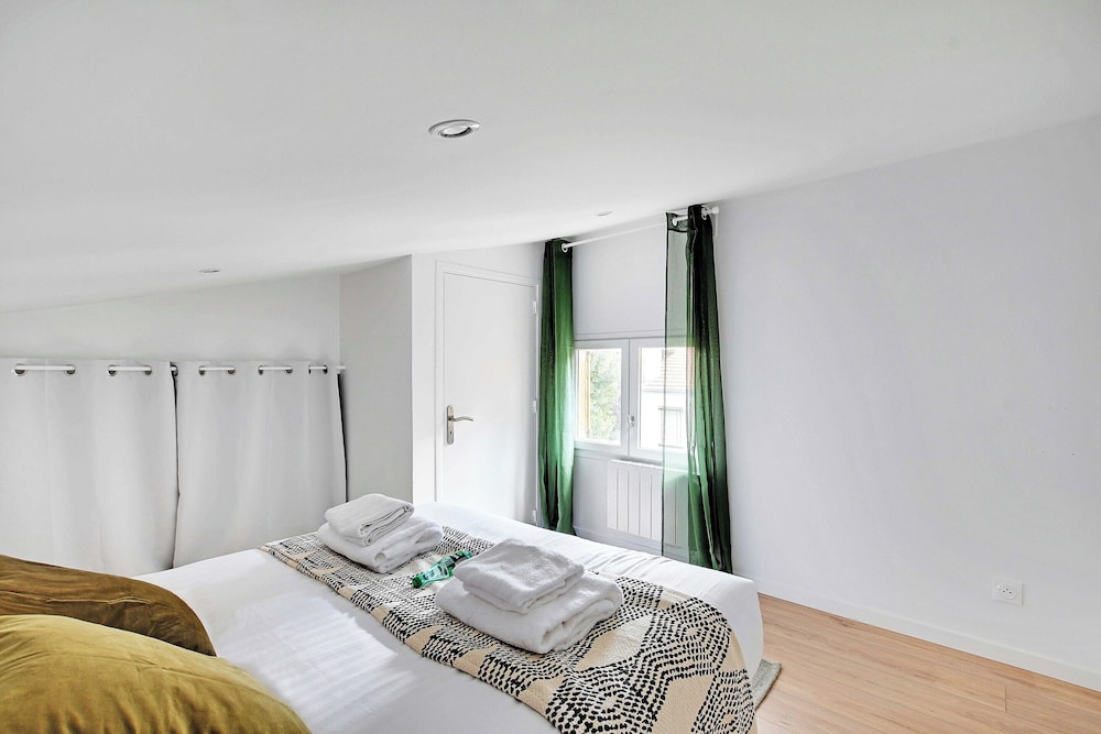 Charming Duplex - 1br/2p - Kremlin-bicetre view 3