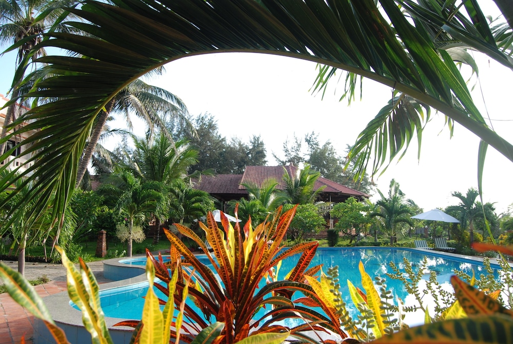 Non Nuoc Resort