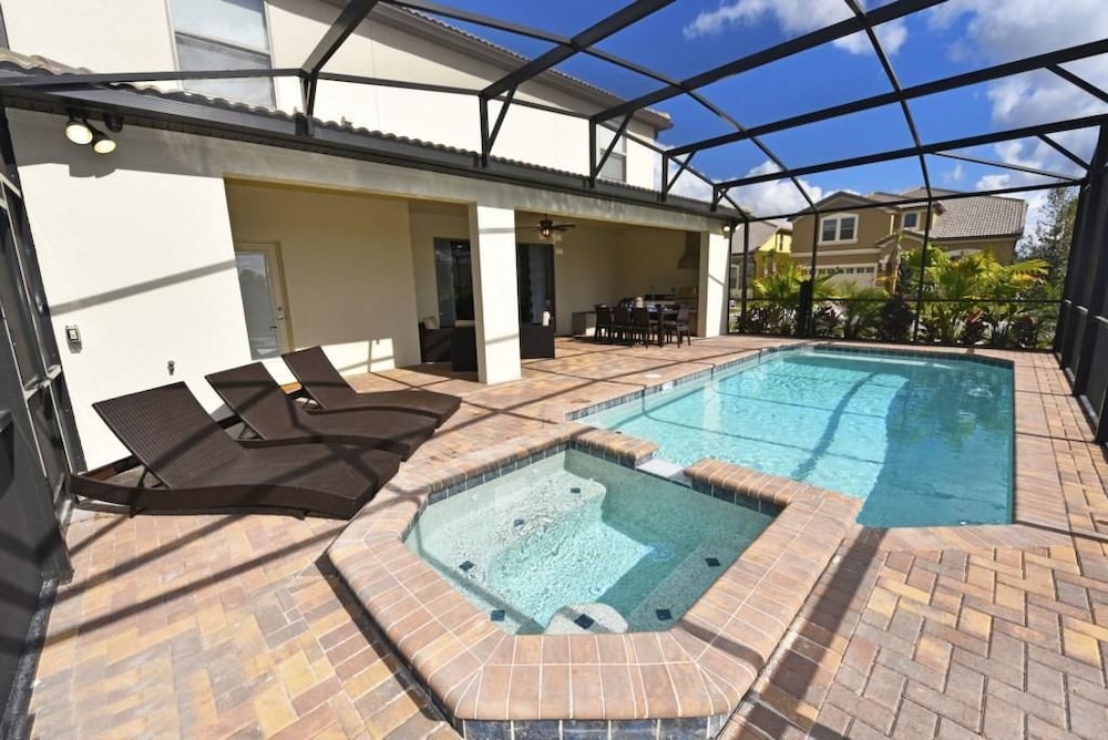 8878 Windsor Hills House 8 Bedroom by Florida Star