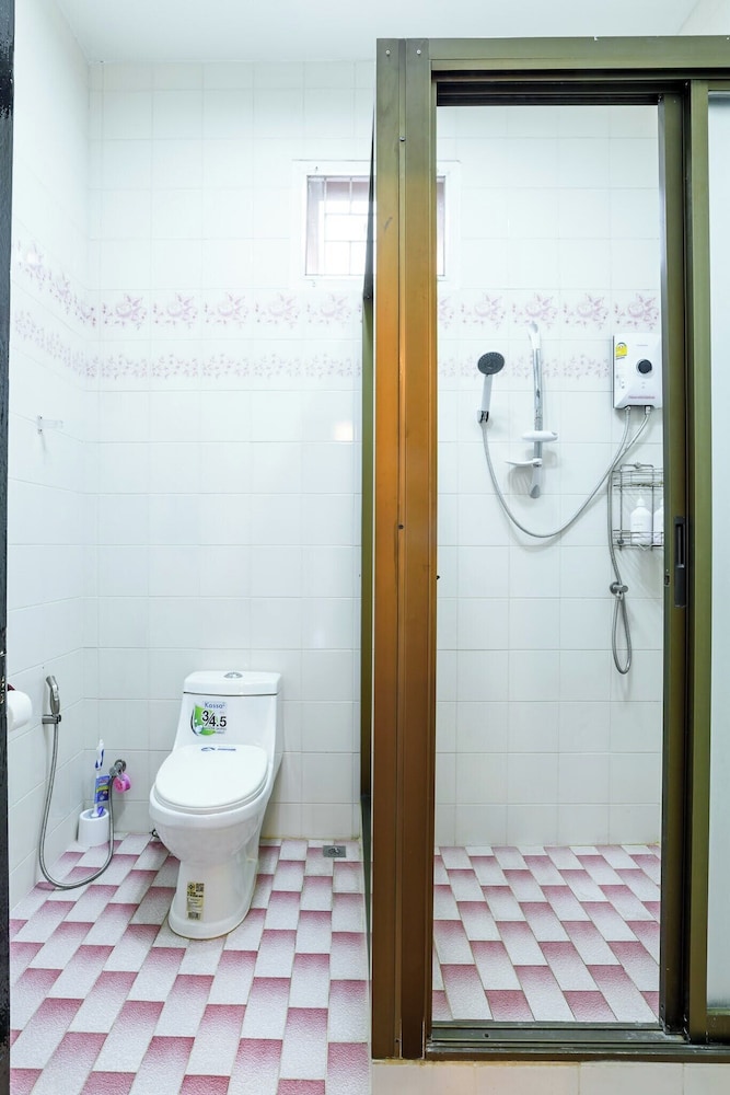 Jomtien 5BR Beach Pool Villa JB5
