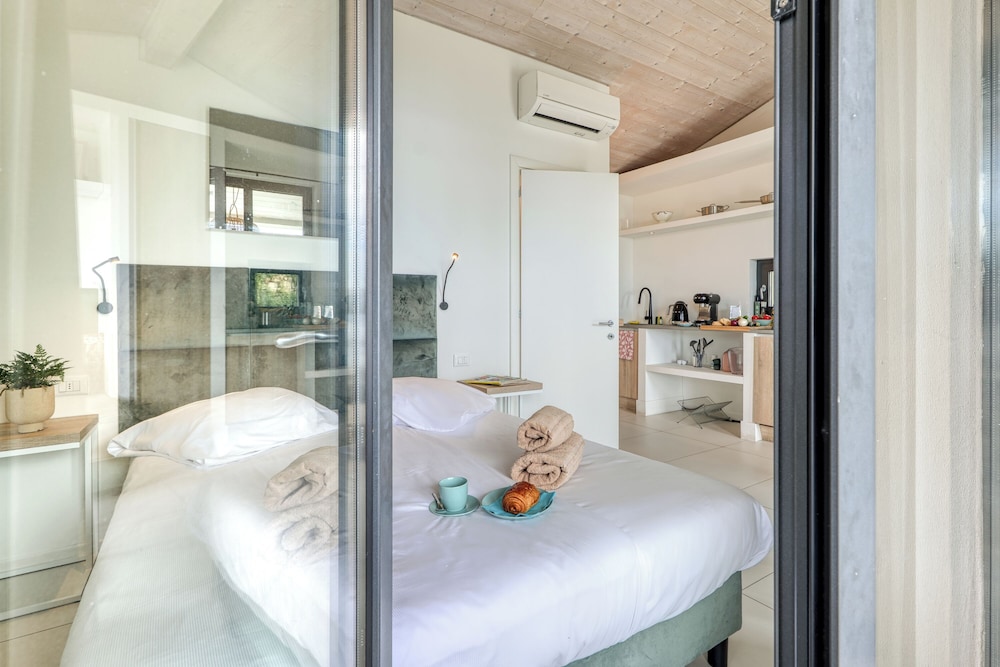 Holiday Resort Balzi Rossi