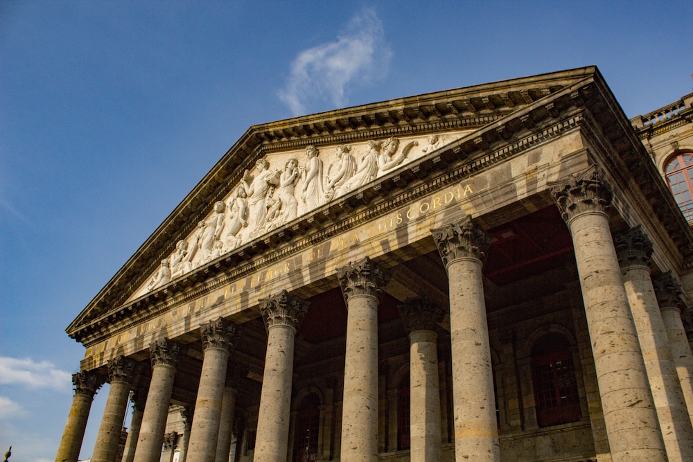 Hotel Real de Castilla - Image 1