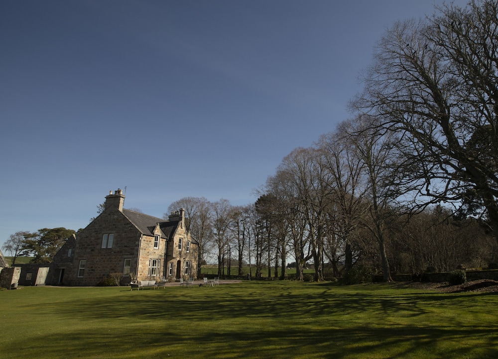 Cardhu Country House