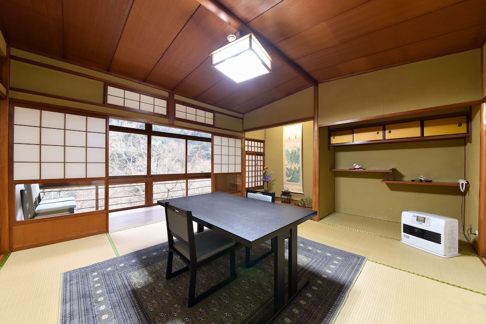 Takao Kinsuitei 17