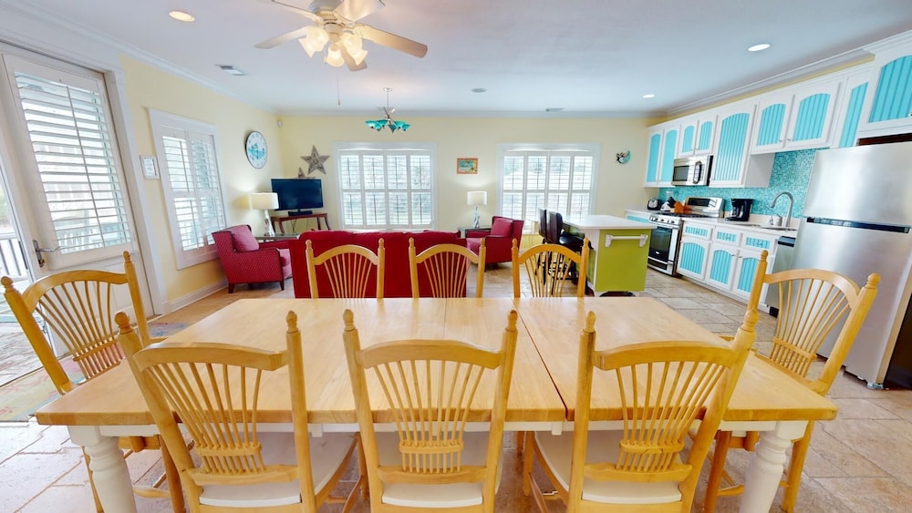 15 17th Street by Tybee Vacation Rentals