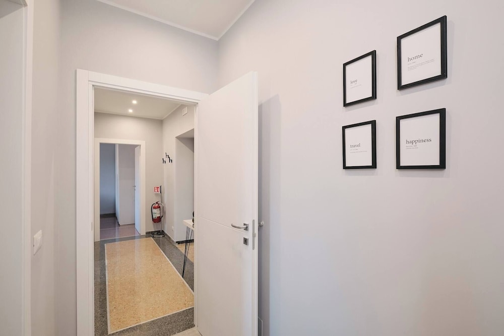 Colosseo-san Giovanni, New Apartment Wi-fi & A-C
