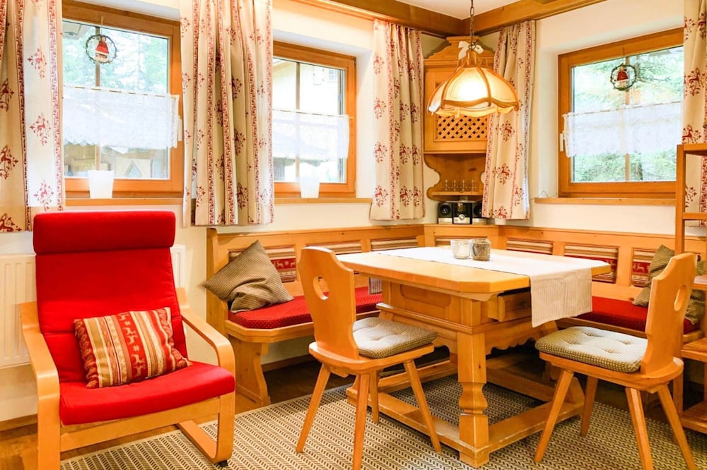 Chalet in Konigsleiten Near Ski Slopes