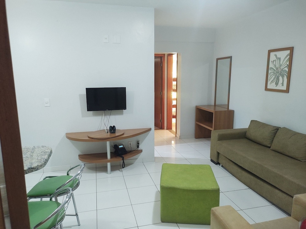 Condominio Golden Dolphin Resort via Roberto Imoveis