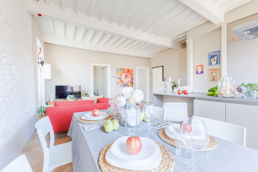 The White Lotus Penthouse