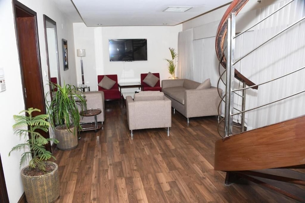 Serai Boutique Hotel