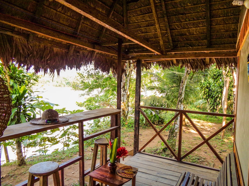 DON JAIME HOSTEL \/
