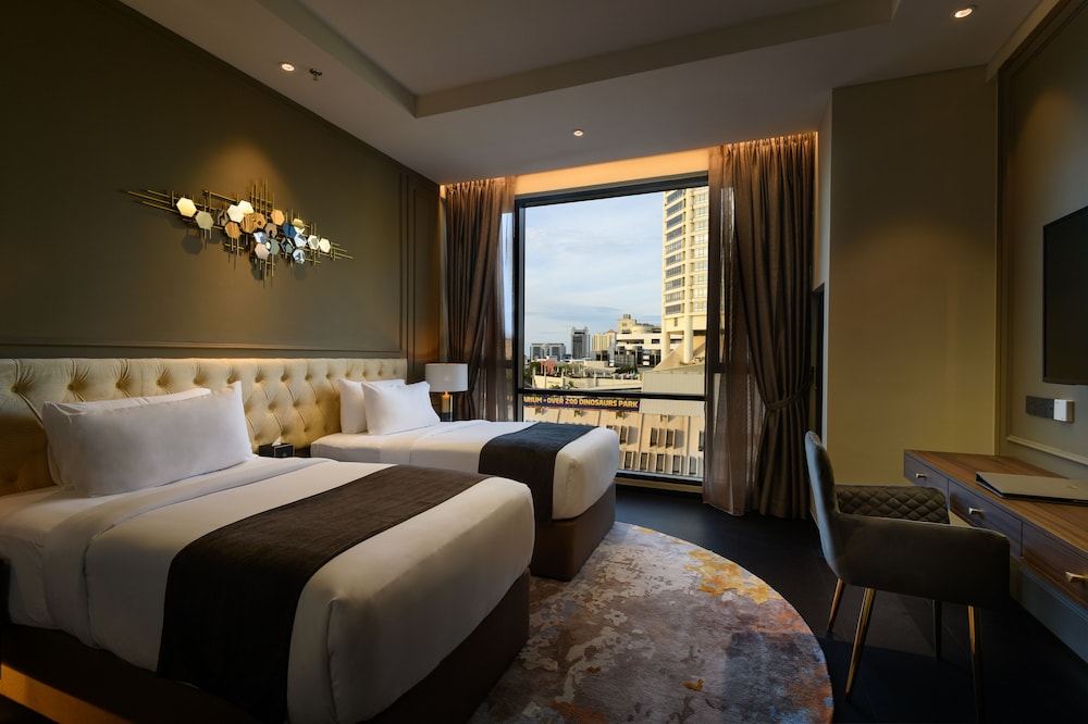 The Granite Luxury Hotel Penang 23