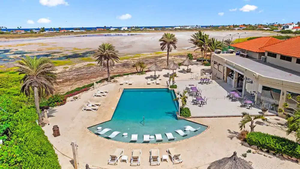 NEW Gold Coast Pools Restaurant Gym Tennis